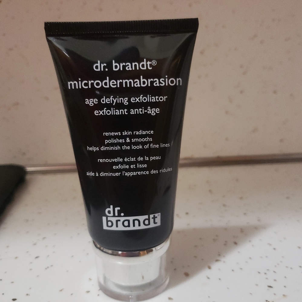 Dr. Brandt age defying exfoliator